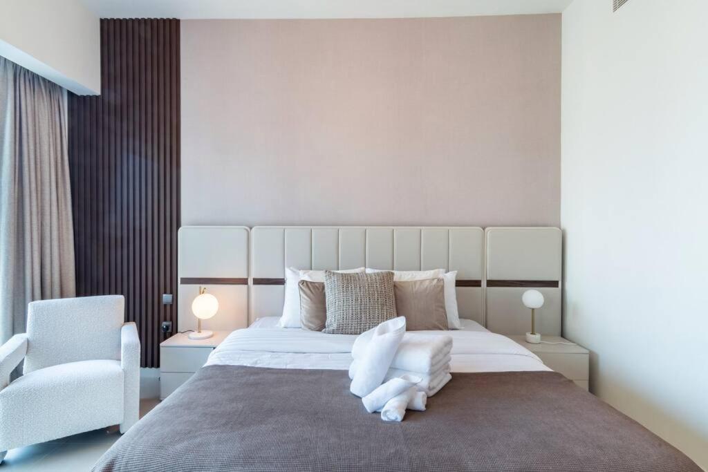 First Class 2br In The Heart Of Downtown Dubai